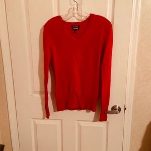 100% cashmere sweater